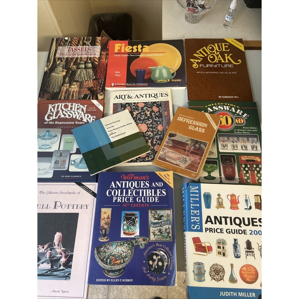 Lot of 11 Vintage Glassware Art Antiques Identification Reference Books BB3